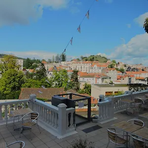 https://le-bellevue-chatel-guyon.hotels-rhonealpes.com